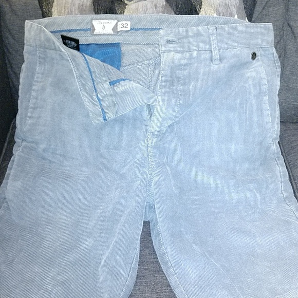 Volcom Other - Volcom Corduroy Shorts